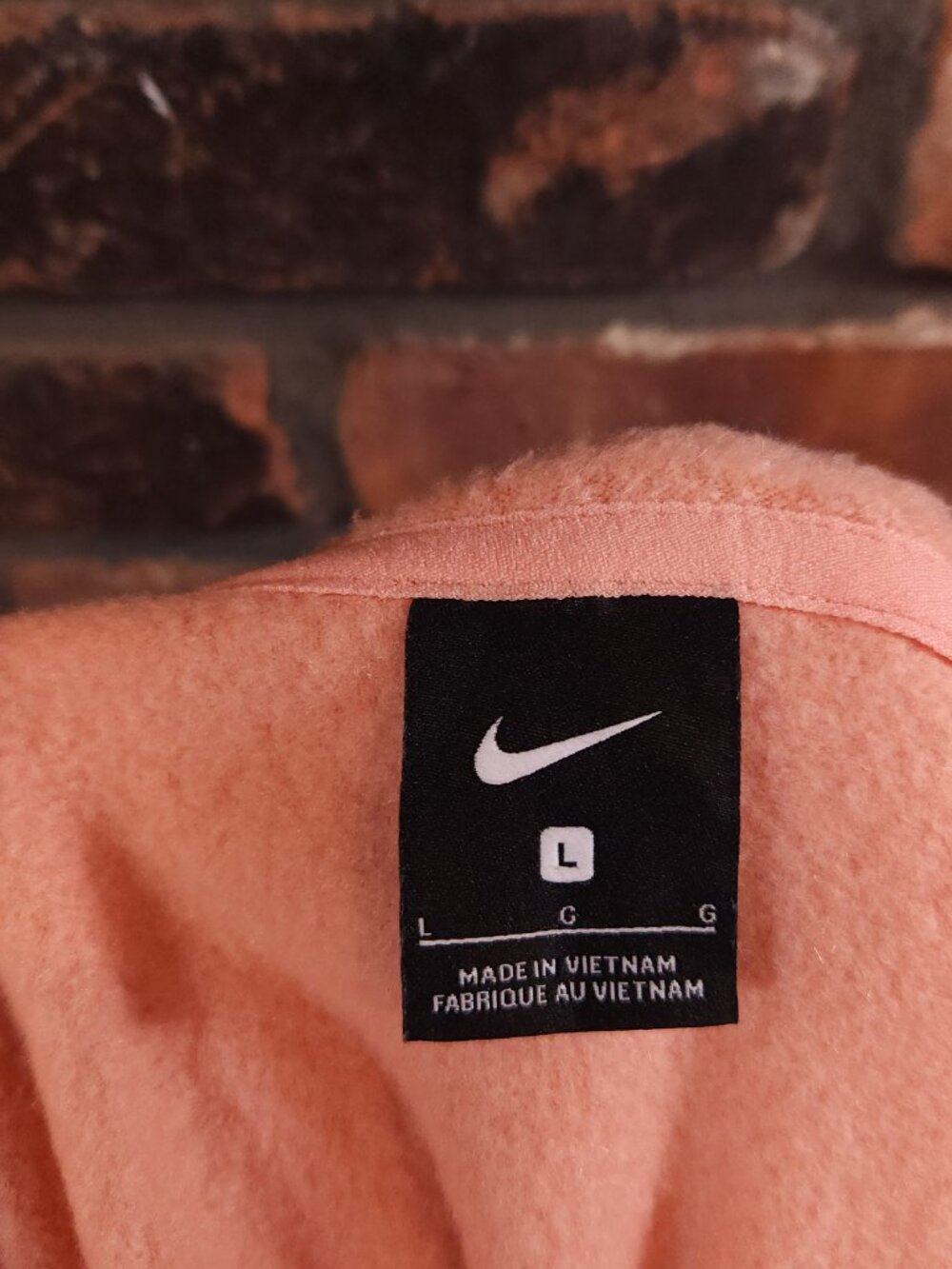Nike Cowl Neck Therma Training Fleece Pullover Athleisure Athletic Women's L - Picture 8 of 8